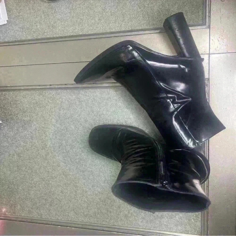 Free People 90s Black Patent Leather Square toe Ankle Boot Retro US 9 - Picture 2 of 11